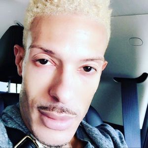 Meet your Posher, Jerome